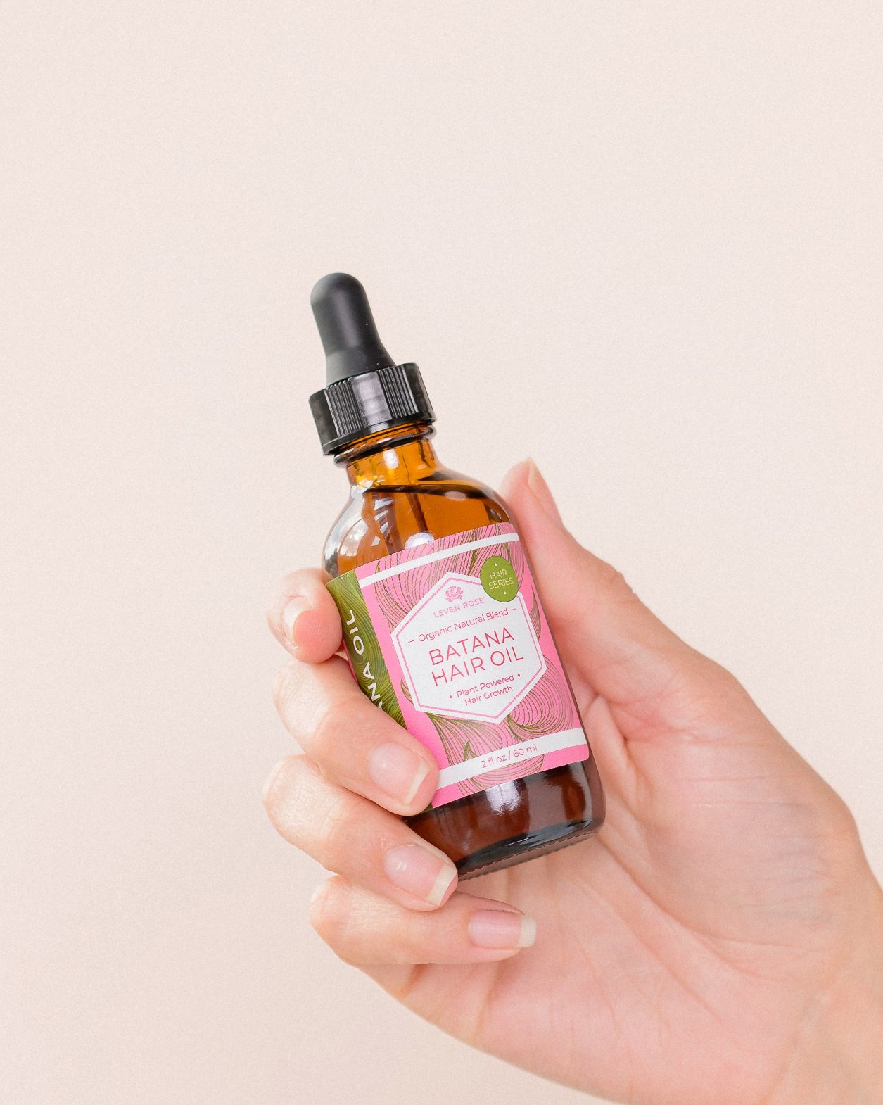 Organic Carrot Seed Oil by Leven Rose